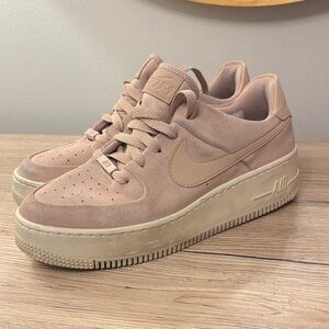 Nike Women's rose air force 1